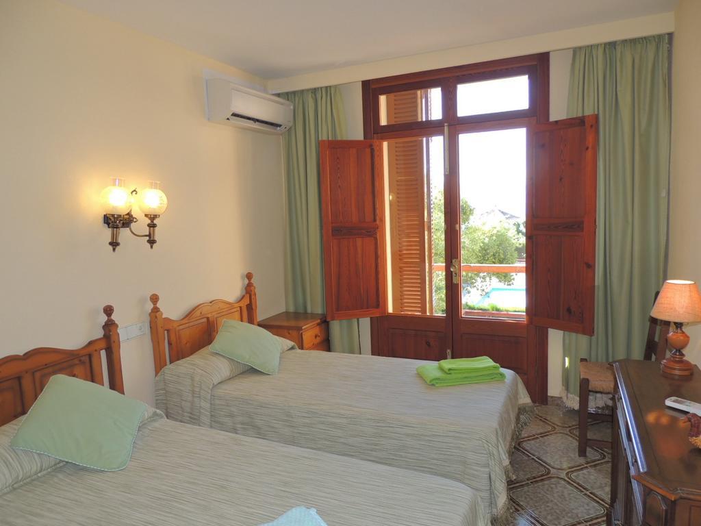 Villa Rand Llucmajor  Room photo